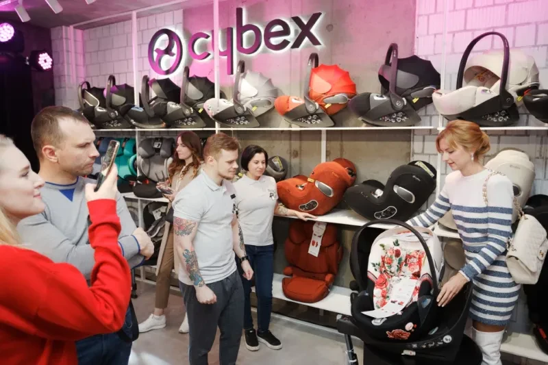 Фото магазину Mini U в м. Київ, власний проект BBG як офіційного дистриб’ютора cybex в Украіні