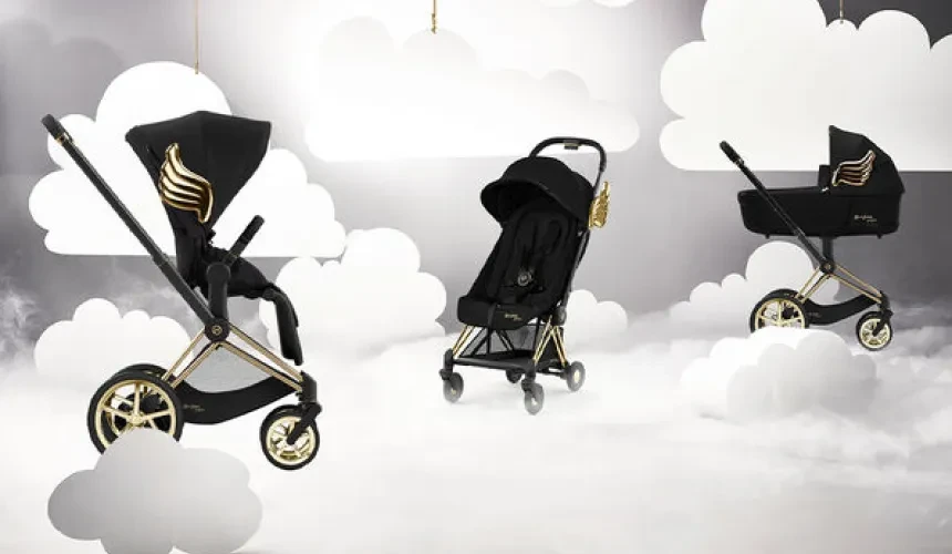 Cybex by Jeremy Scott Wings найпопулярніша колекція.